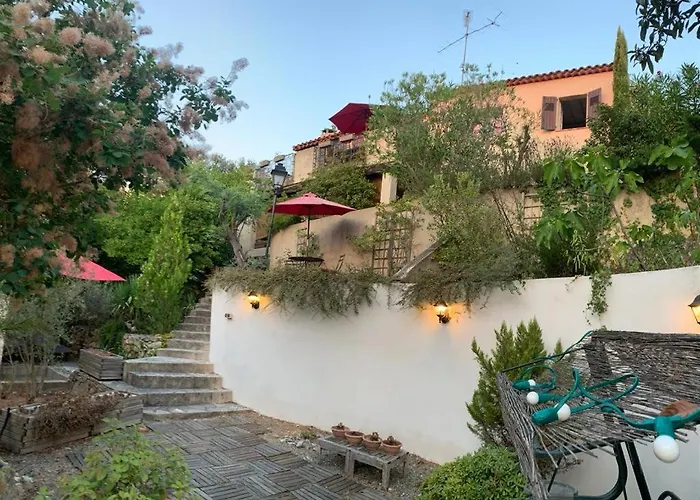 فيلة Maison Nicola Fréjus